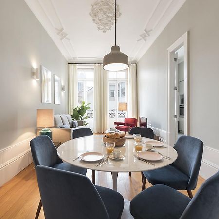 Lovelystay - Flower Stylish Apartment Porto Ngoại thất bức ảnh