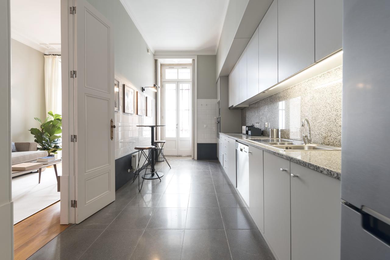 Lovelystay - Flower Stylish Apartment Porto Ngoại thất bức ảnh
