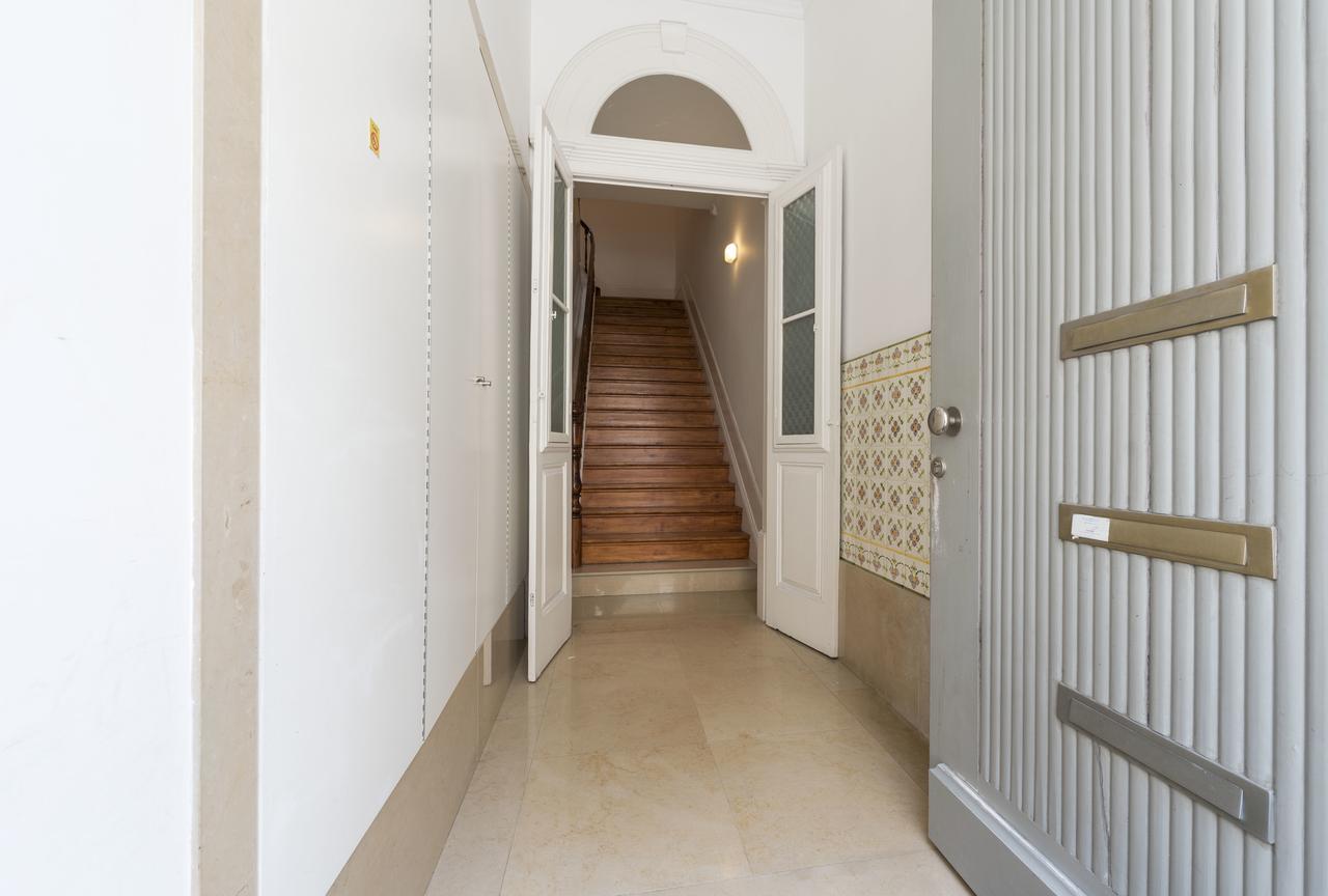 Lovelystay - Flower Stylish Apartment Porto Ngoại thất bức ảnh