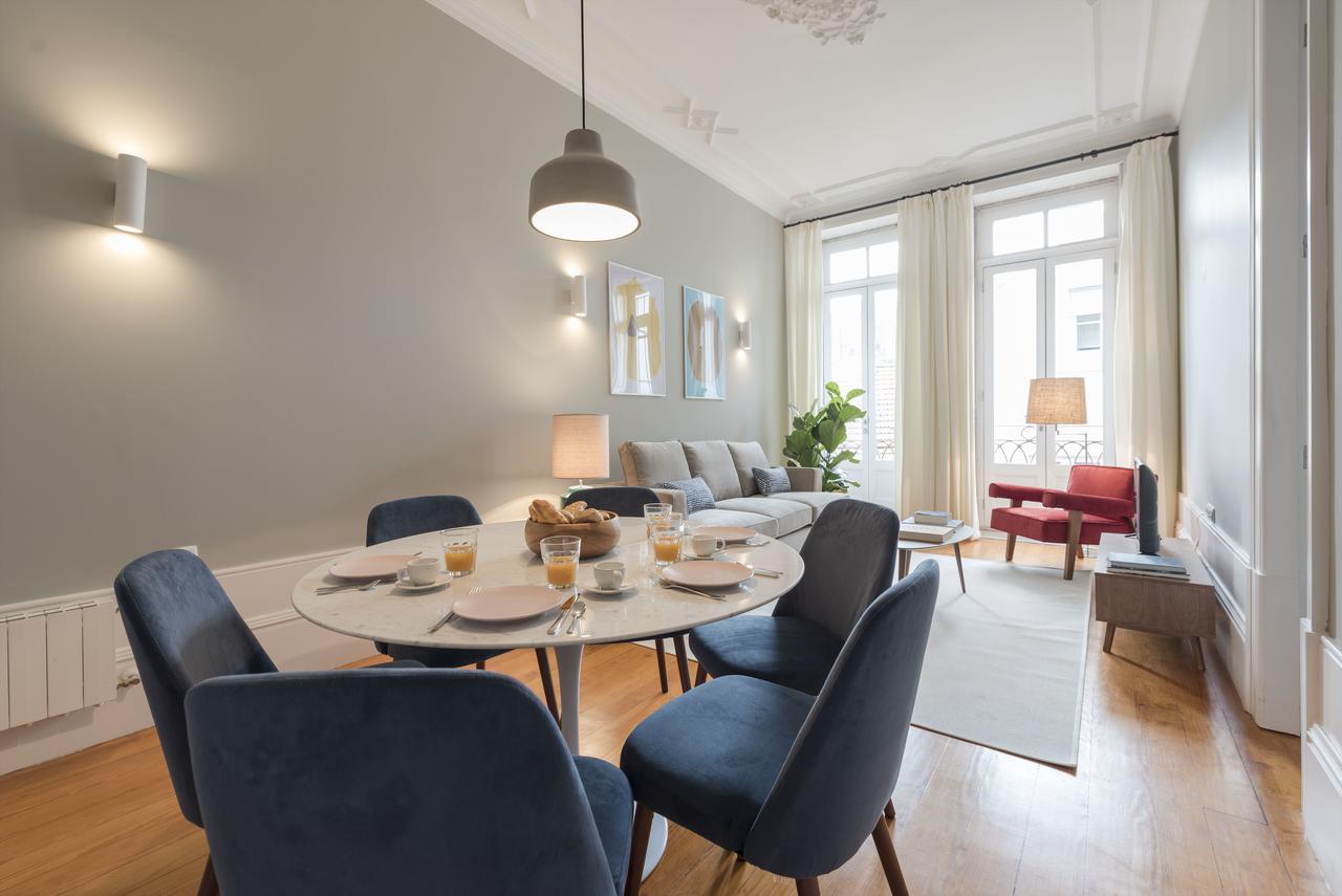 Lovelystay - Flower Stylish Apartment Porto Ngoại thất bức ảnh